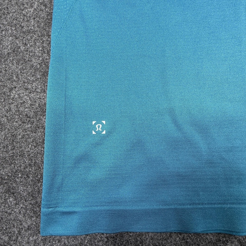 Lululemon Metal Vent Tech Relaxed Fit Teal Blue XL Athletic Streetwear Hiking - Picture 9 of 10